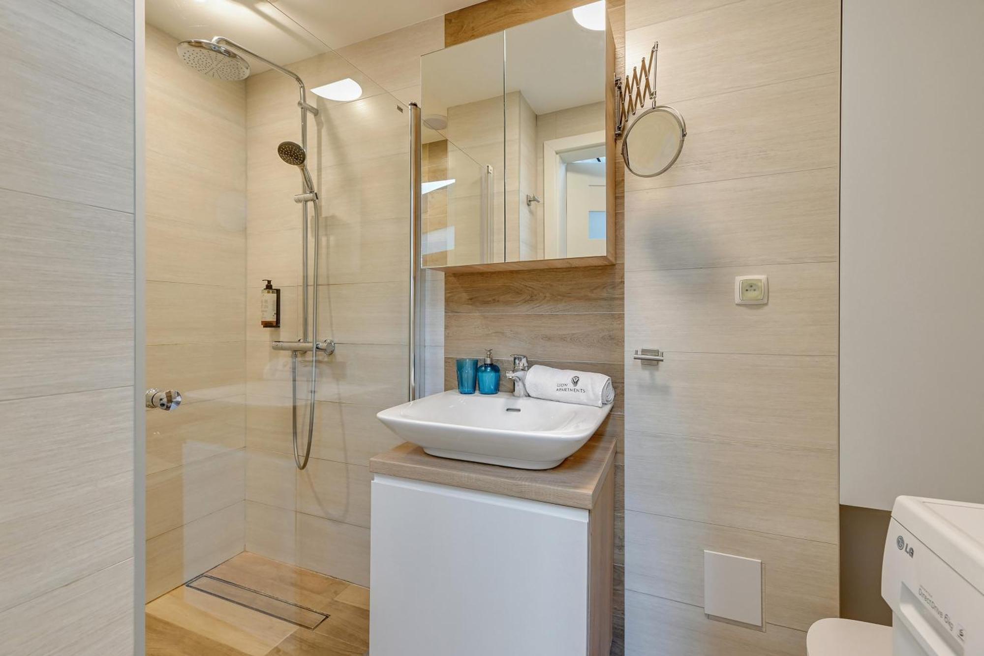 Lion Apartments - Parkowa 33Am6 Z Parkingiem 2 Min Od Plazy Sopot Ngoại thất bức ảnh
